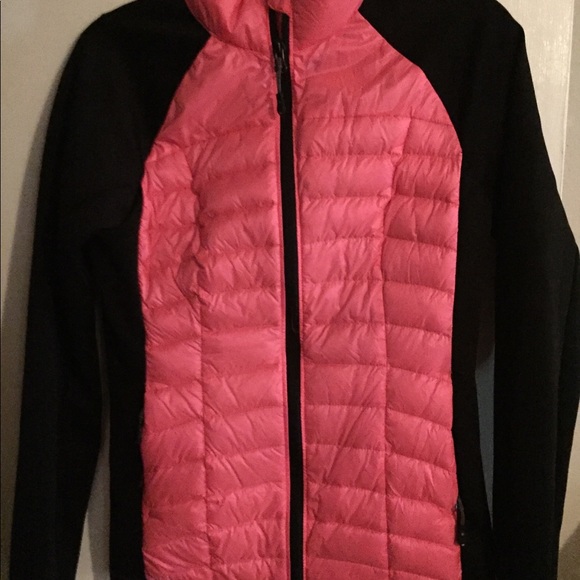 2 Light weight jackets New with tags🎁 - Picture 3 of 4